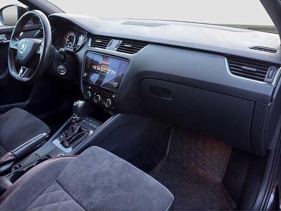 Skoda Octavia RS 16 of 19