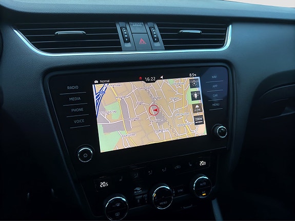 Skoda Octavia RS 14 of 19