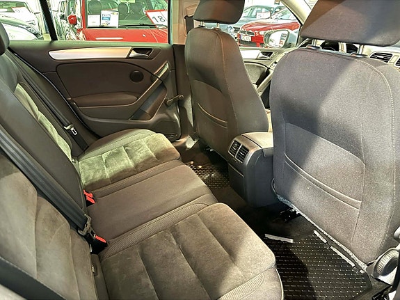 Volkswagen Golf-Serie 11 of 12