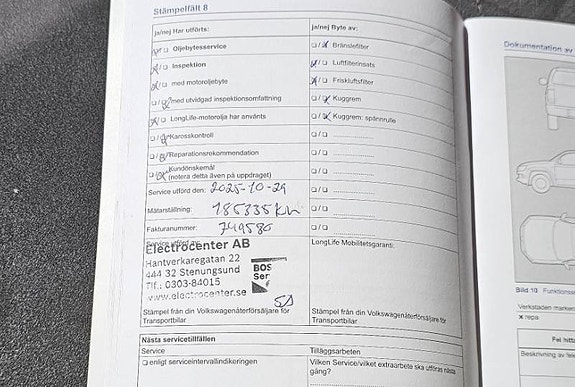 Volkswagen Amarok 11 of 17