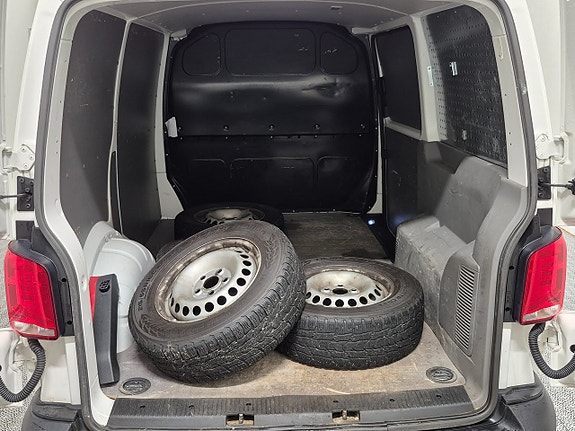 Volkswagen Transporter 7 of 7