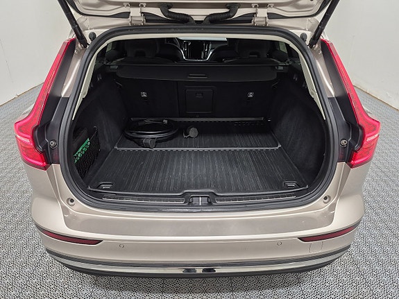 Volvo V60 8 of 8