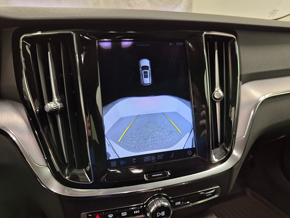 Volvo V60 6 of 8