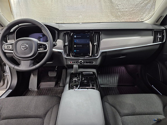 Volvo V90 6 of 10