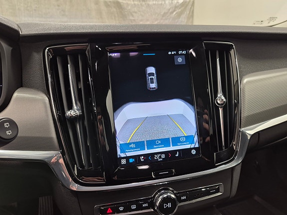 Volvo V90 8 of 10