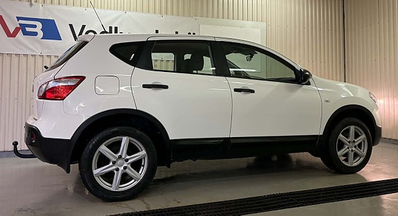Nissan Qashqai 4 of 5