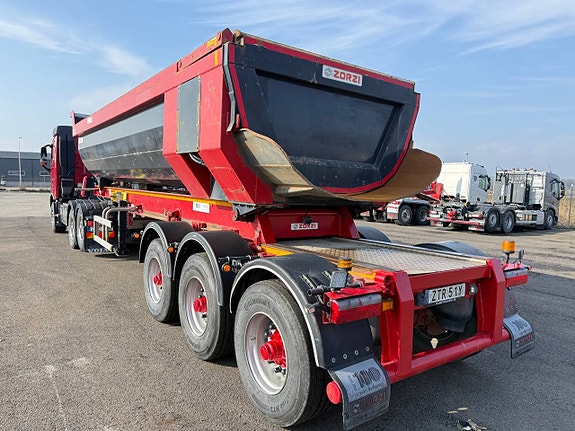 Zorzi Tipptrailer med skjutbar Trippel 3 of 12