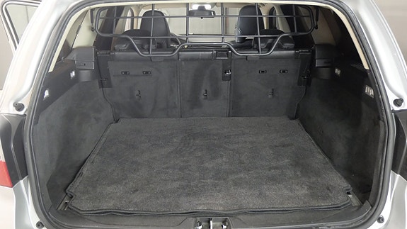 Volvo V70 8 of 17