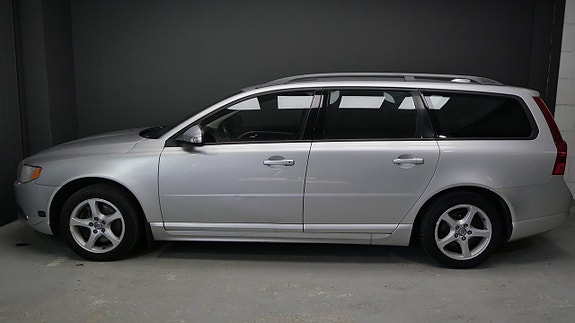Volvo V70 5 of 5