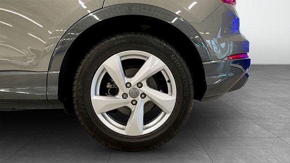 Audi Q3 9 of 11
