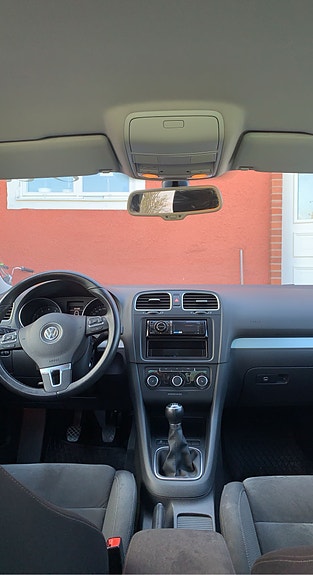 Volkswagen Golf VI 3 of 5
