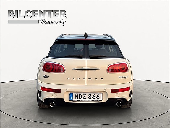 MINI Cooper 5 of 5