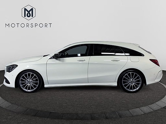 Mercedes-Benz CLA200 5 of 20