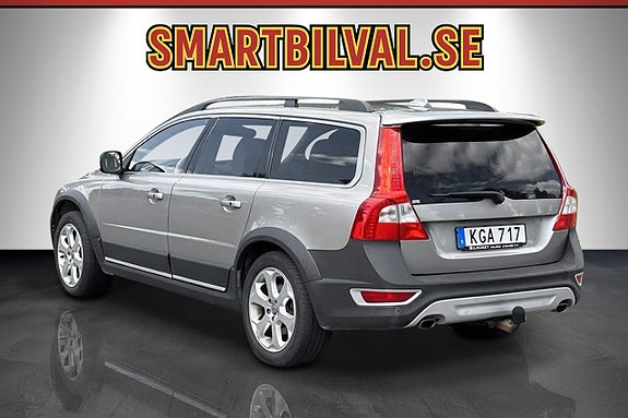 Volvo XC70 4 of 5