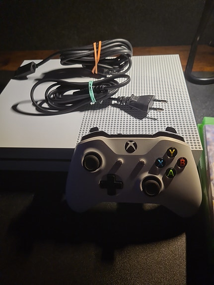 Product image 2 of 6