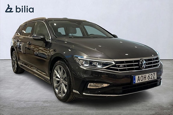 Volkswagen Passat 4 of 25
