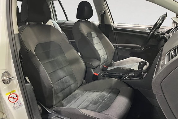 Volkswagen Golf Alltrack 15 of 19