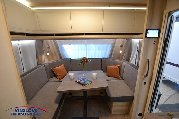 Hobby 460 LU De Luxe 3 of 14