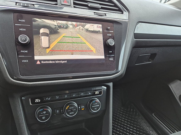 Volkswagen Tiguan Allspace 13 of 19
