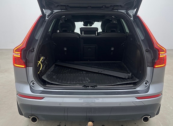 Volvo XC60 13 of 13