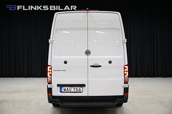 Volkswagen Crafter 8 of 27