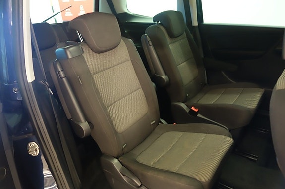 Volkswagen Sharan 9 of 29