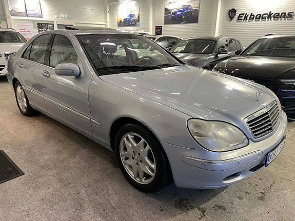 Mercedes-Benz SLC250 d 3 of 5