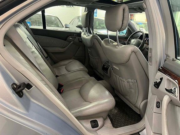 Mercedes-Benz SLC250 d 16 of 18