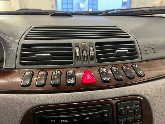 Mercedes-Benz SLC250 d 13 of 18