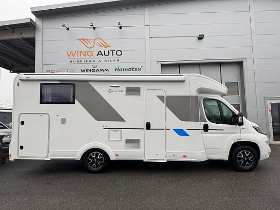 Sun Living S 75 SL 140HK Långbäddar & taksäng! Låga mil! 5 bältad! Får köras på B-kort! AC i bodel! Stort garage!