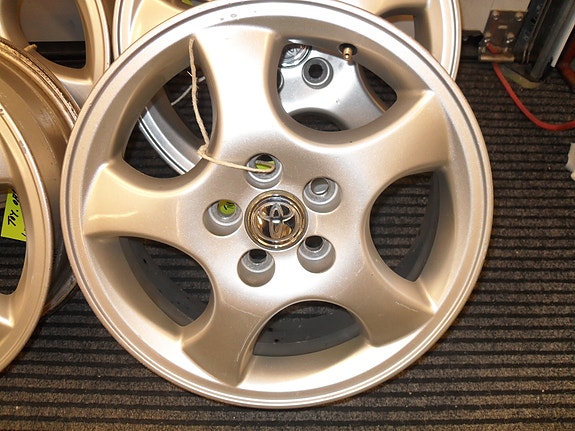 Product image 2 of 5