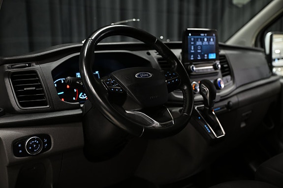 Ford Transit Custom 15 of 27
