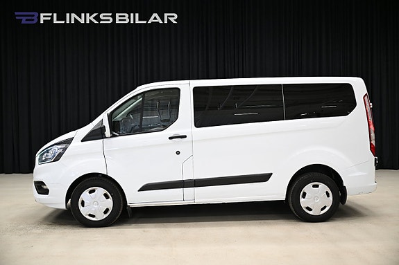 Ford Transit Custom 2 of 27