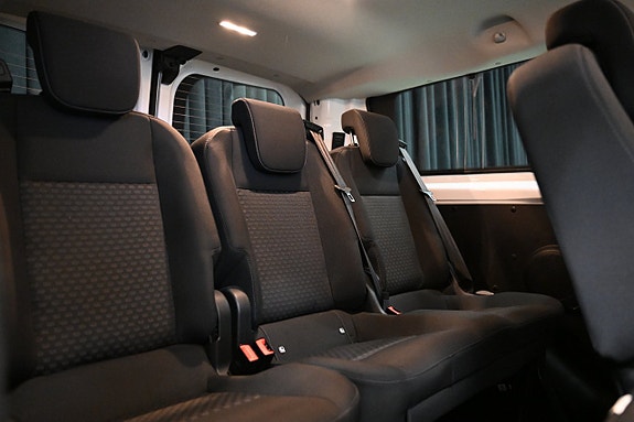 Ford Transit Custom 9 of 27