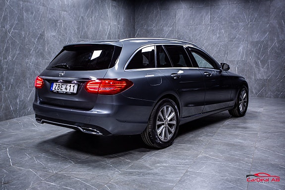Mercedes-Benz C220 d 7 of 27