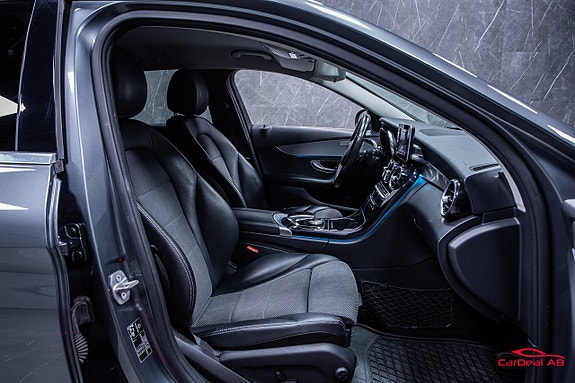 Mercedes-Benz C220 d 15 of 27