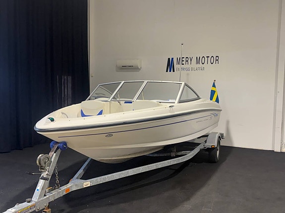 Bayliner 175 Bowrider Nyservad Kapell 135hk Räntefritt