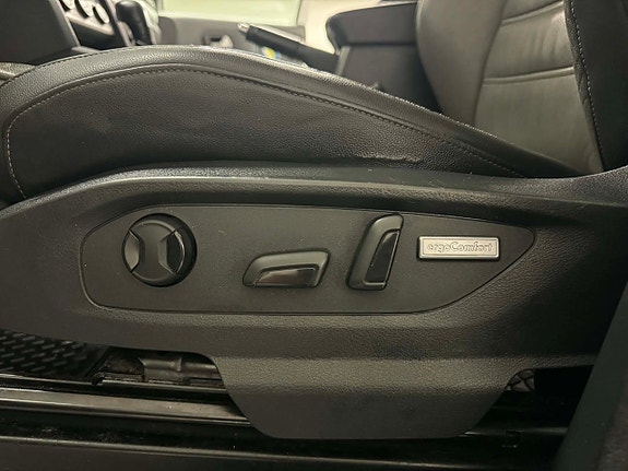 Volkswagen Amarok 5 of 5