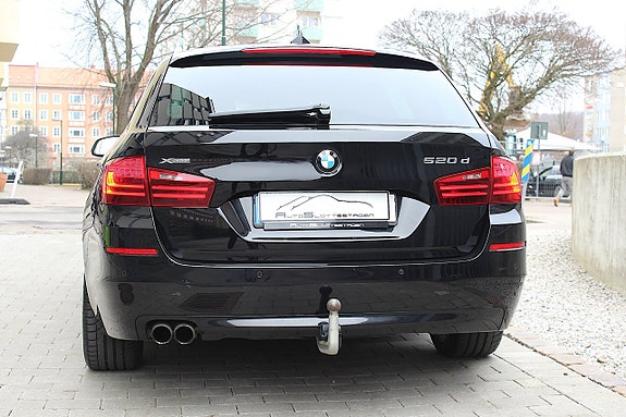 BMW 520d 16 of 28