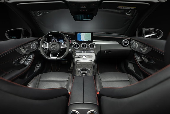 Mercedes-Benz C43 11 of 16