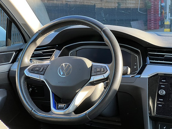 Volkswagen Passat 5 of 5