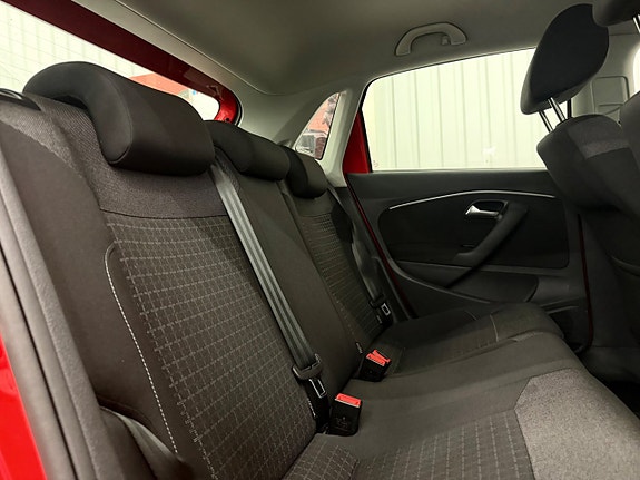 Volkswagen Polo 12 of 23