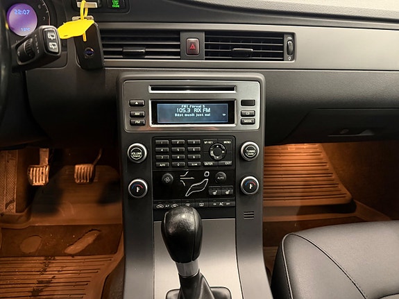 Volvo V70 21 of 23