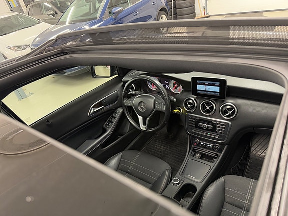 Mercedes-Benz A200 18 of 27