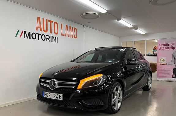 Mercedes-Benz A200 2 of 5