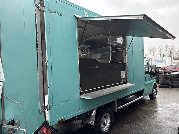 Ford Transit 22 of 30