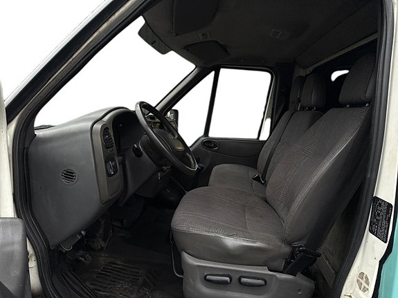 Ford Transit 6 of 30