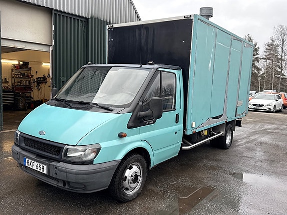 Ford Transit 12 of 30