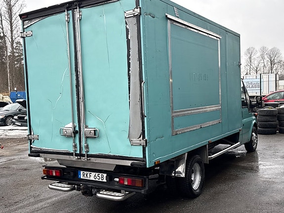 Ford Transit 15 of 30