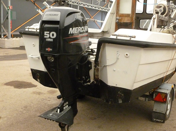 Silver Viking 18 Mercury F50 ELPT EFI 2015 5 of 6